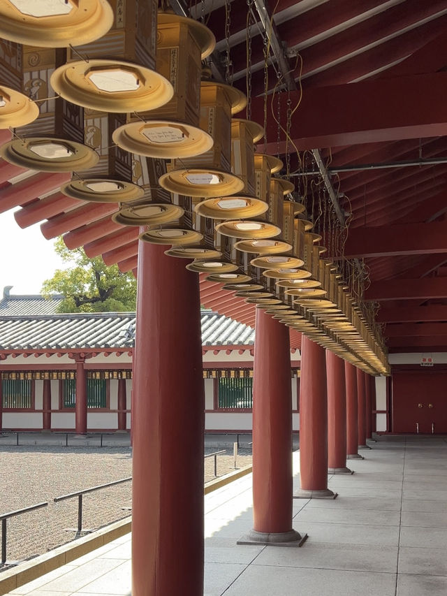 พาเที่ยวขอพรวัดดัง Shitennoji Temple 🎌