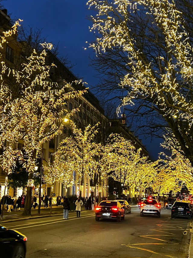 Christmas in Paris: A Festive Wonderland