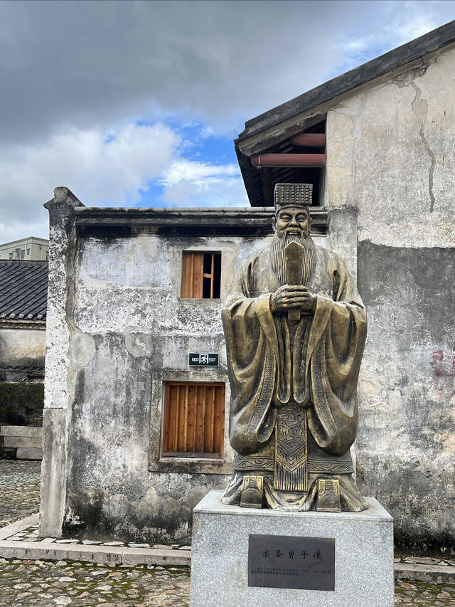 深圳遊玩|坪山大萬世居，少有人知的古堡式客家圍龍屋