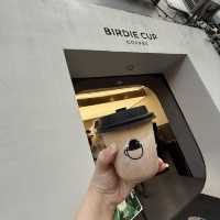 Birdie Cup Coffee: A Cozy Retreat on Wukang Lu, Shanghai 🇨🇳