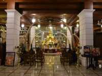 The beauty of Gangaramaya Temple by night 🇱🇰