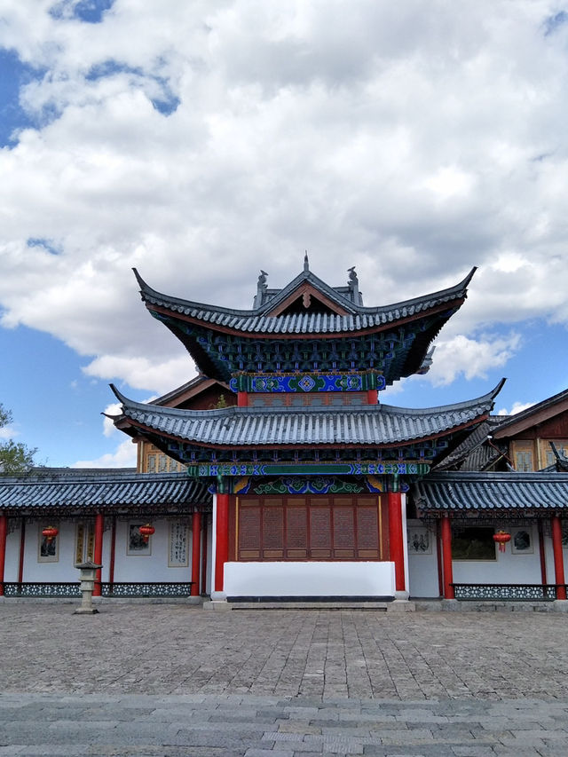 An Enchanting Day at Lijiang’s Mu Palace