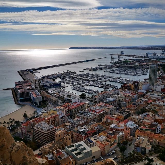 Alicante Adventures: Sun, Sea, and Stories