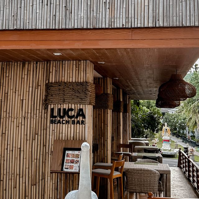 LUCA beach bar พิซซ่าโฮมเมดริมหาดในทอน