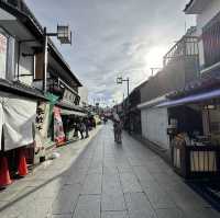 【東京】寅さんのふるさと、レトロな魅力に溢れる柴又帝釈天門前参道商店街