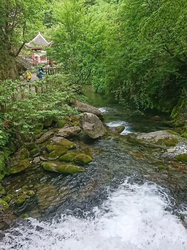 傳說中四大美人「王昭君」浣紗洗手之溪：香溪源