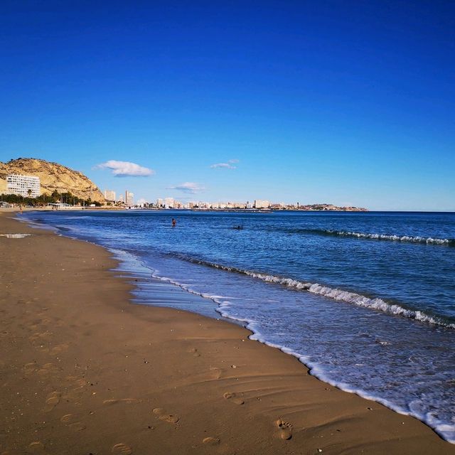 Alicante Beach: Where the Mediterranean Meets Adventure