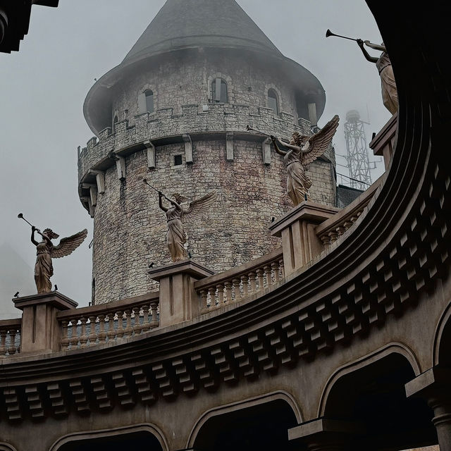 Castle in the sky! Da Nang! 😍