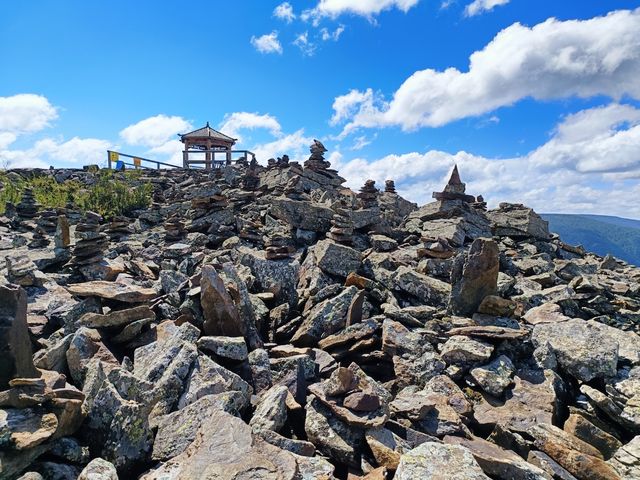 阿爾山《白狼峰》