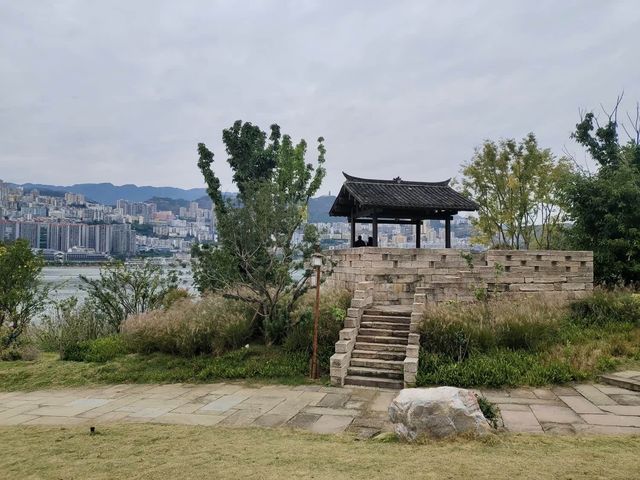 寧江渡公園。