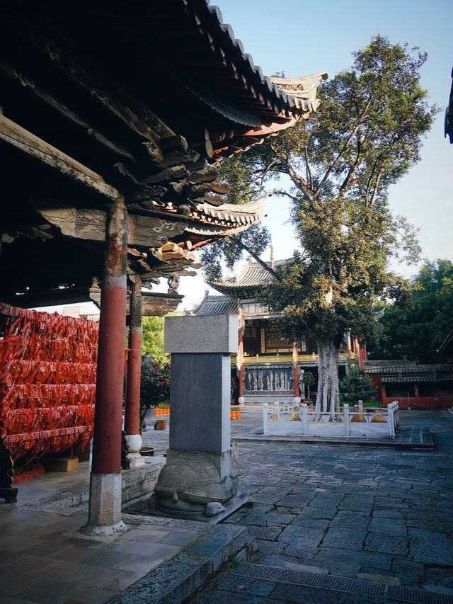 昆明-東川紅土地-撫仙湖｜泡真溫泉 享受大自然饋贈