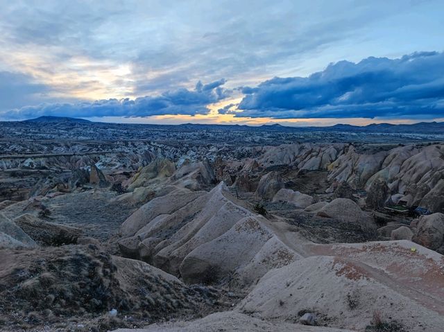 Winter Glow: Red Valley's History-Laden Sunset