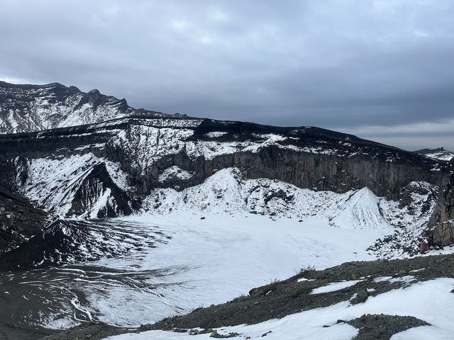 阿蘇火山口：世界最大火山口，享受露營和美食