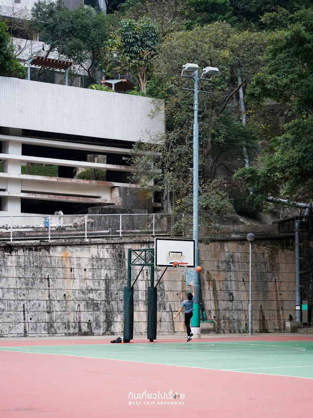 แจกพิกัดจุดถ่ายรูปมุมสนามบาส🏀