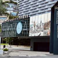 "Explore Hong Kong Museum of Art: Free Guided Tours and Diverse Exhibitions"