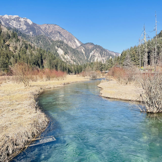 จิ่วจ้ายโกว Jiuzhaigou ประเทศจีน