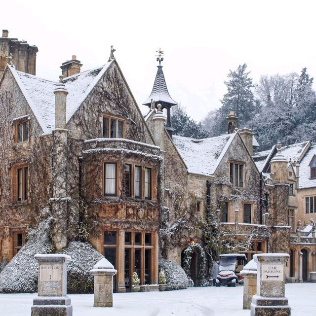 Winter Wonderland: A Magical Winter Visit to Castle Combe