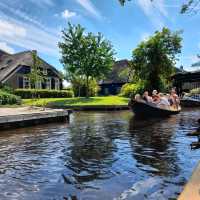 Giethoorn: The Venice of the North