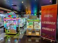 Game Zone Palo, Vibrant Arcade for Family Fun