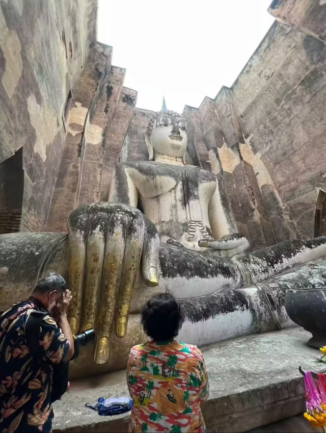 Ancient temple Wat Si Chum 🇹🇭