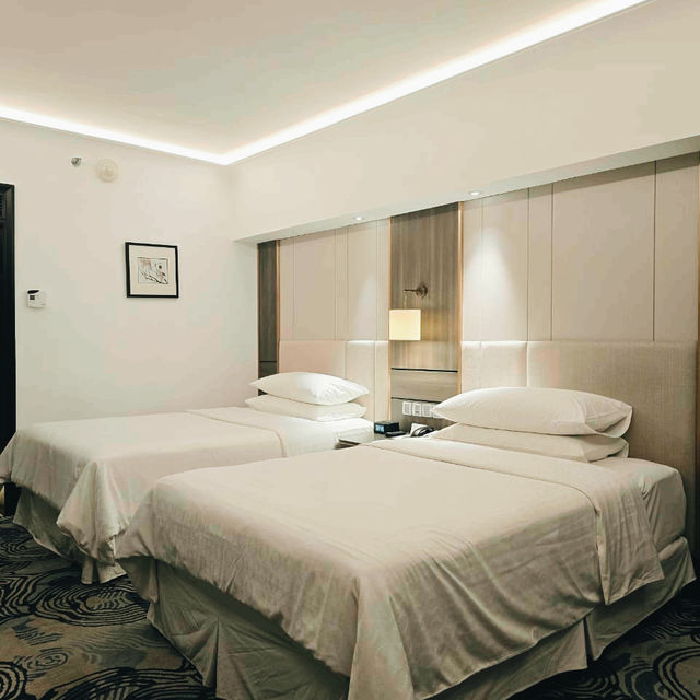 Experience the Best of Surabaya: Sheraton Hotel & Towers Delights