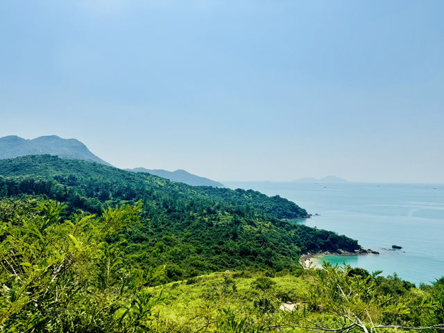 Easy hike on beautiful Lamma Island! 