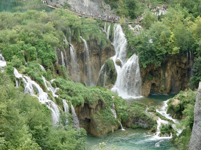 【クロアチア】世界遺産の絶景湖