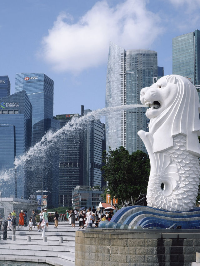 Merlion สัญลักษณ์แห่งสิงคโปร์ที่ต้องมาสักครั้ง!