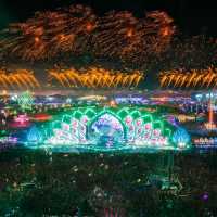 Neon Nights Under The Electric Sky #EDC