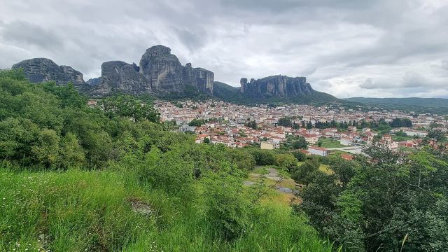 Title: Mystical Vibes in Meteora, Greece ⛰️