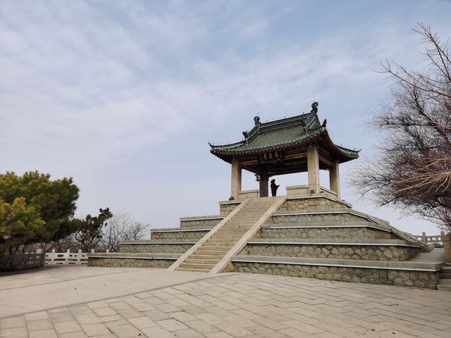 在路上：鴿子窩公園——觀海上日出地。