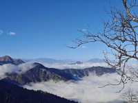 雲海環繞朝霞滿天，赴一趟西嶺雪山！。