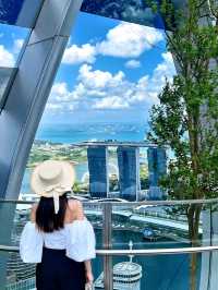 A panoramic view of Singapore's capita Spring🧡