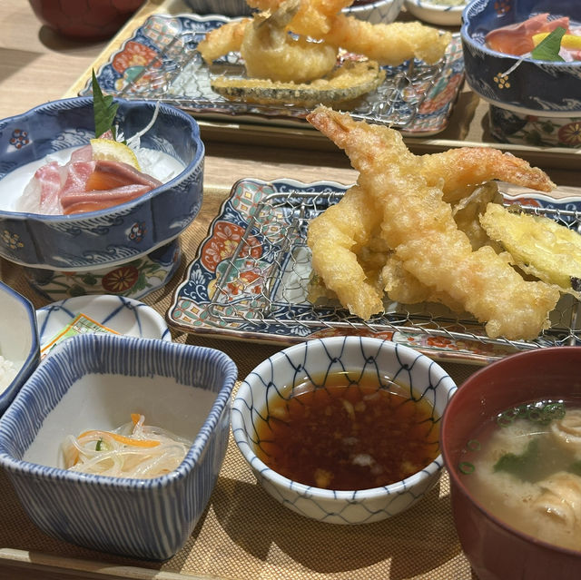 Sashimi and Tempura: My Kisuimaru Hakata Experience!