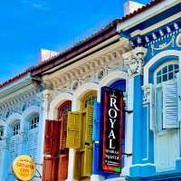 Vibrant Cultural Experience in Little India, Singapore