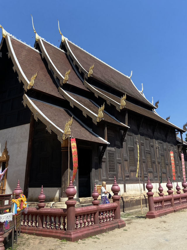 Temple Hopping in Chiang Mai: A Spiritual Journey