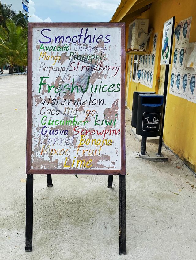 Mini drink stall by the beach 🍸🧉🥤