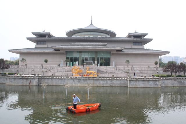 探索西安博物院的千年古都之旅。