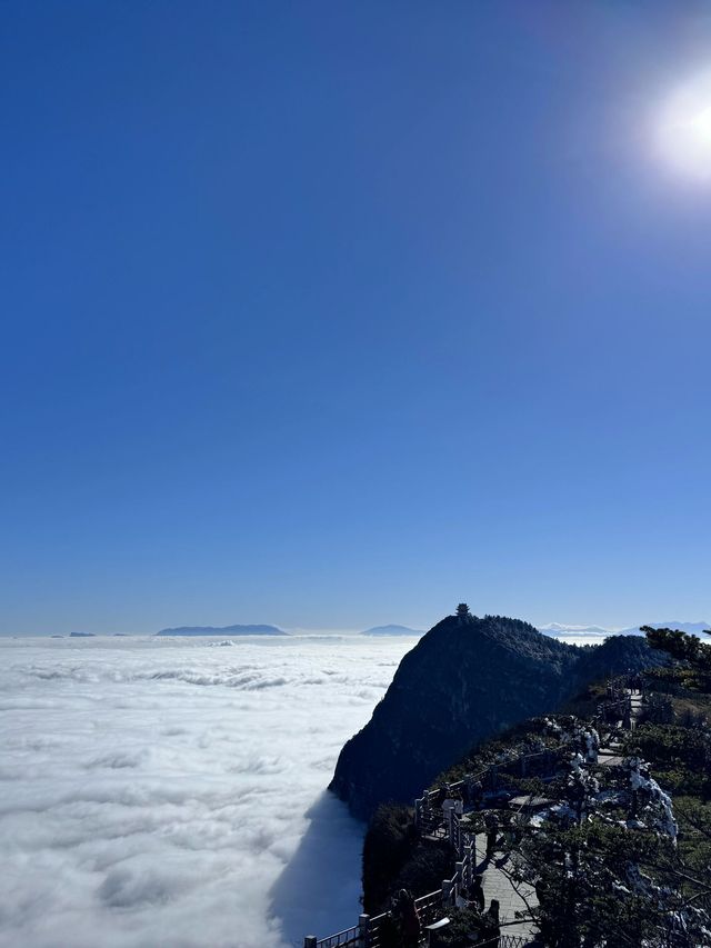 跨年要去峨眉山-樂山大佛-都江堰旅遊攻略來啦