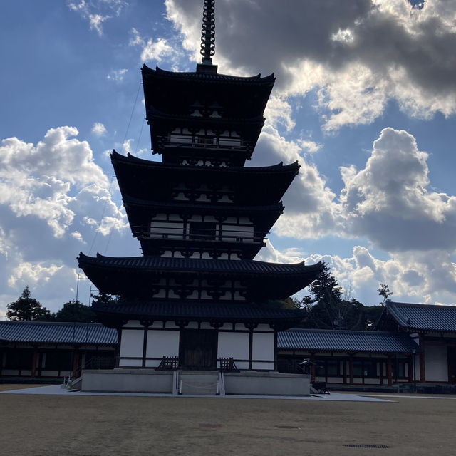 奈良の寺(唐招提寺と薬師寺)