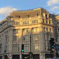 Early Festive Glow: Oxford Street’s Christmas Transformation