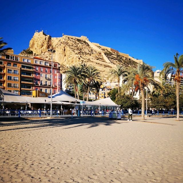 Alicante Adventures: Sun, Sea, and Stories