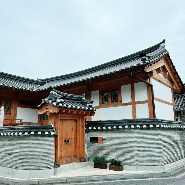 🇰🇷 Eunpyeong Hanok Village’s tranquility 