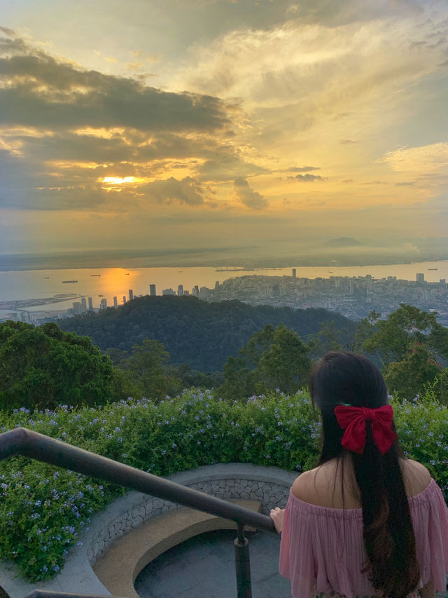 Chasing the Sunrise: A Serendipitous Morning on Penang Hill