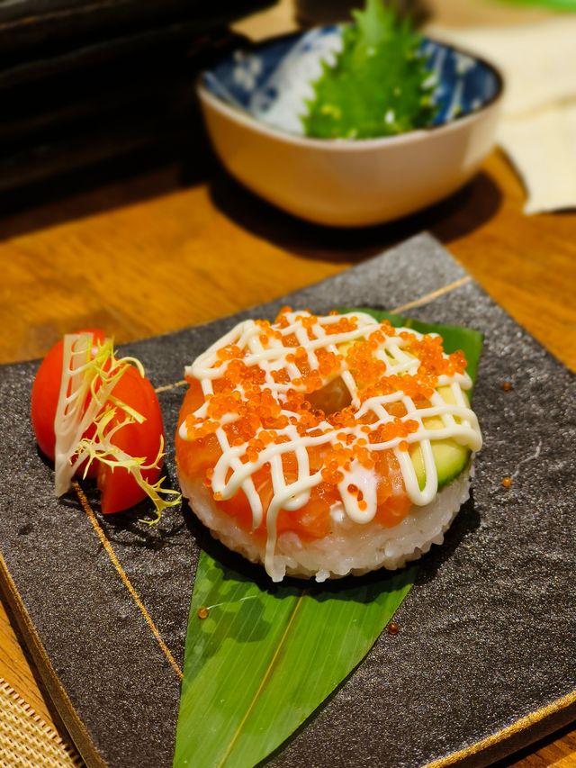 在九街里居然隱藏了一家這麼好吃的日料店！