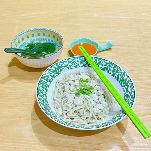 Unique Noodle Experience at Kedai Mieban Jakarta