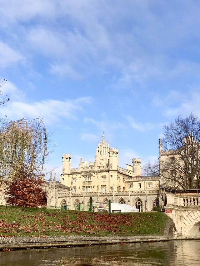 Cambridge เมืองแห่งความทันสมัยและความคลาสสิก