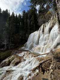 The Tallest Travertine Waterfall in China 💦