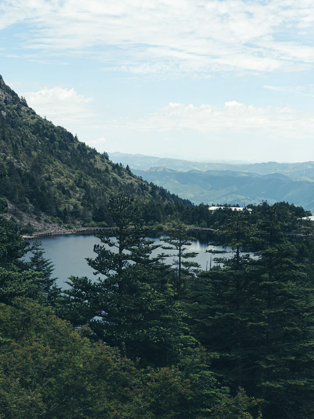 涼山人的落基山｜西昌螺髻山