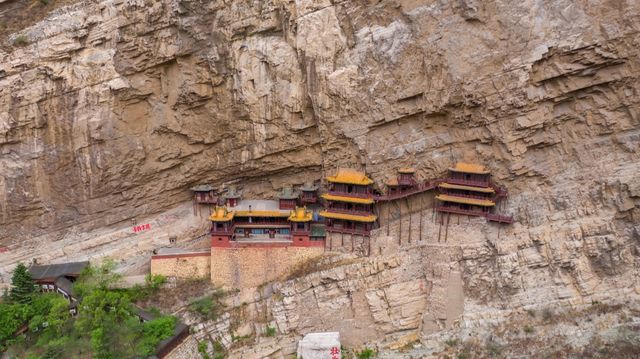 黑悟空探秘懸空寺：勇闖佛道儒三教合一的千年奇觀。